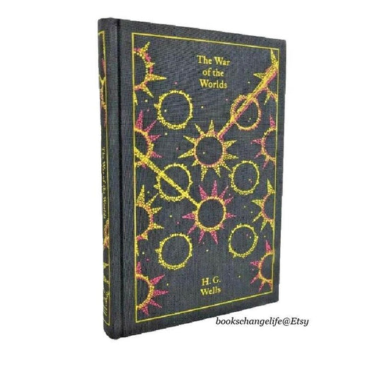 The WAR Of The WORLDS by H.G. Wells Clothbound Hardcover Edition New Classic Book